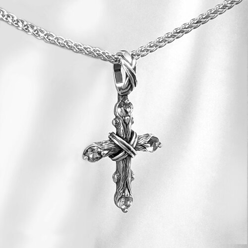 Крестик VitaCredo, серебро, 925 проба, чернение, фианит, размер 2.8 см.