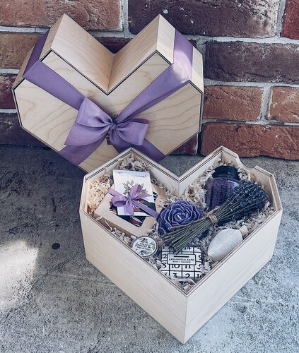 Изображение товара Подарочный набор Perfect Present "Лавандовый", для женщин, 8 марта, свадьба, день рождения