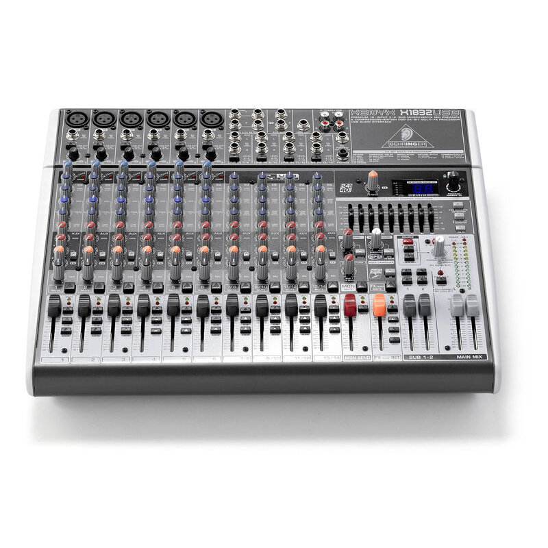 Пульт микшерный малошумящий Behringer Xenyx X1832USB-EU