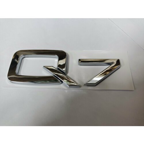 Шильдик-эмблема Audi Q7 10см хромированная самоклеющаяся белая подсветка 1 шт 1400₽