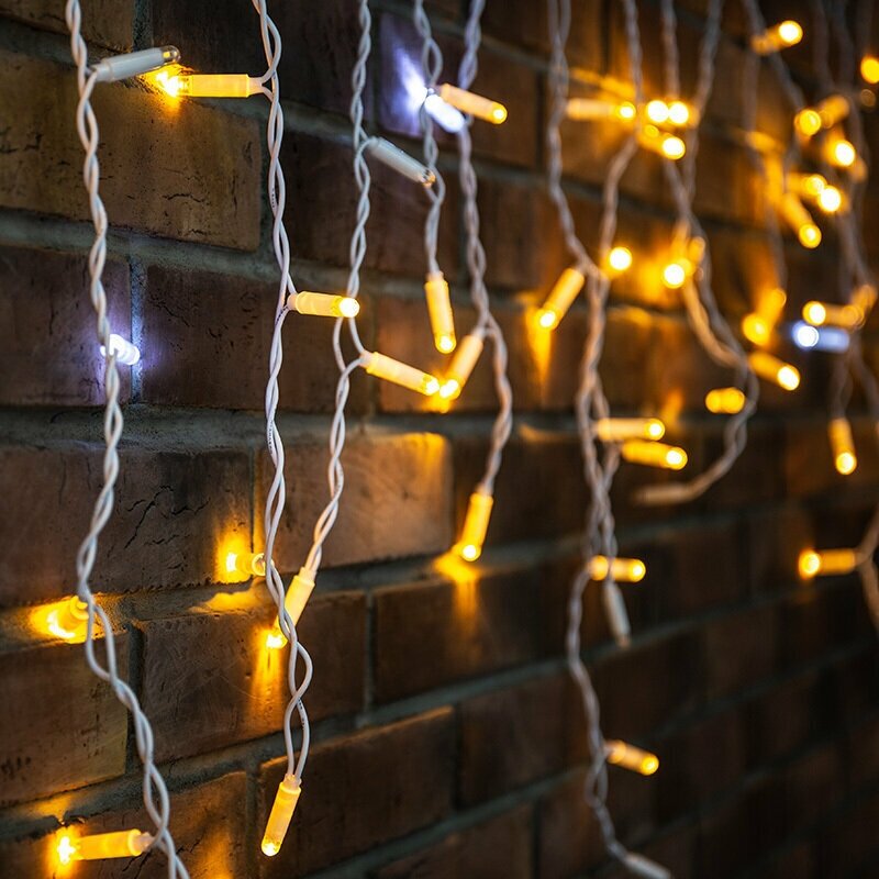 Гирлянда электрогирлянда новогодняя светодиодная уличная Neon-Night Бахрома 4.8х0.6 м 176 LED с эффектом мерцания, желтое свечение