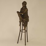 Статуэтка бронзовая Девушка на стуле босоногая - изображение