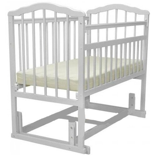 Кровать детская Гном-5 белая матрасом Облачко 27 и наматрасником