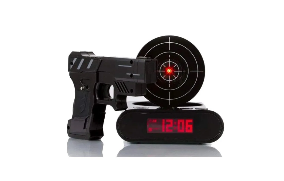 Часы-будильник с мишенью и пистолетом Gun Alarm Clock (Черный)