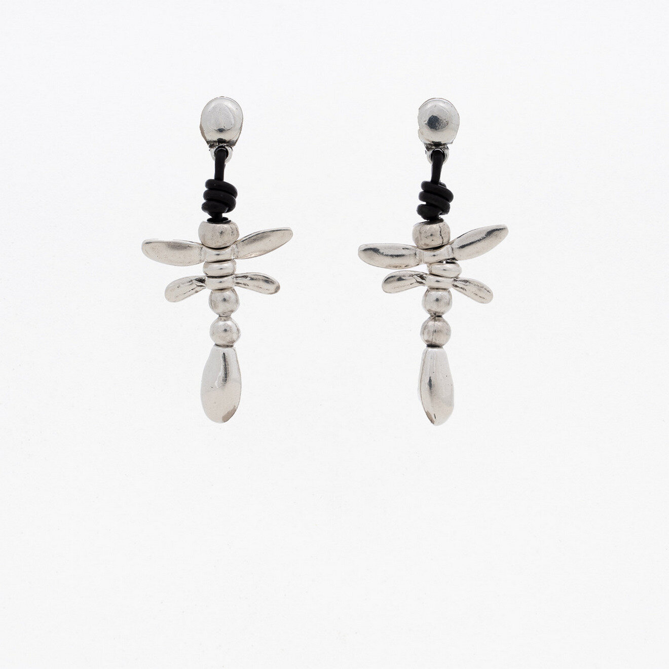 Серьги с подвесками, кожа