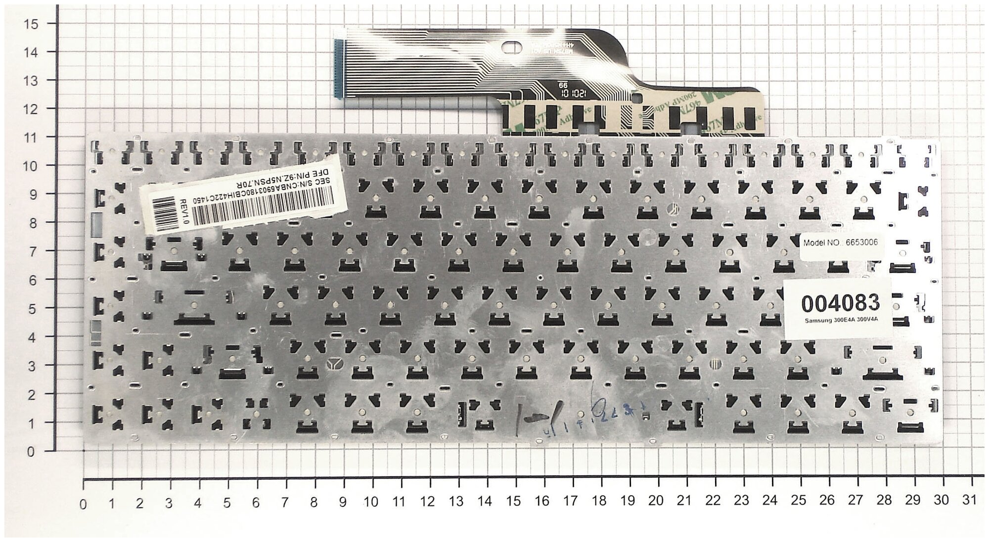 Клавиатура для ноутбука Samsumg 300E4A-A03 черная без рамки