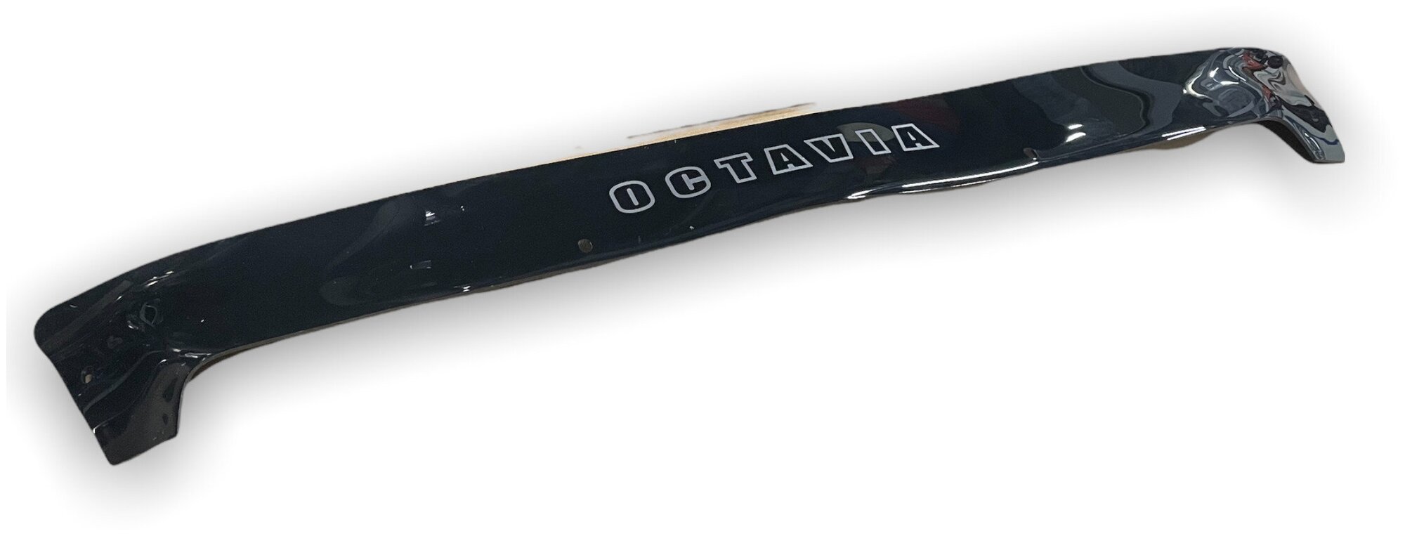 Дефлектор капота Skoda Octavia с 2004-2013 г. в.
