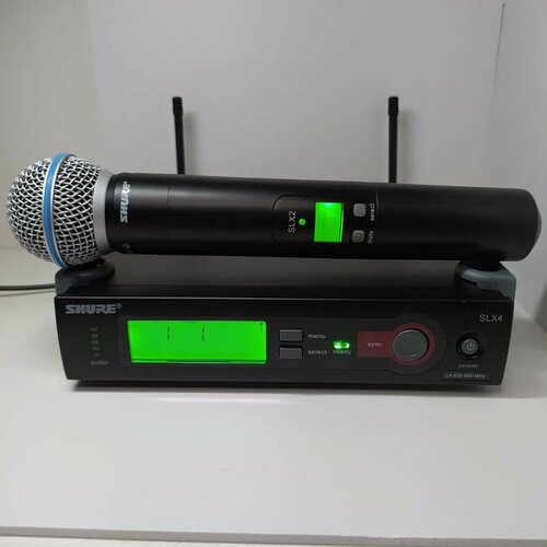 SHURE SLX24EB58 Вокальная радиосистема с ручным передатчиком 22000₽