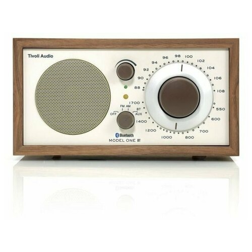 Радиоприемник Tivoli Audio Model One BT Цвет: Бежевый/Орех [Classic Walnut]