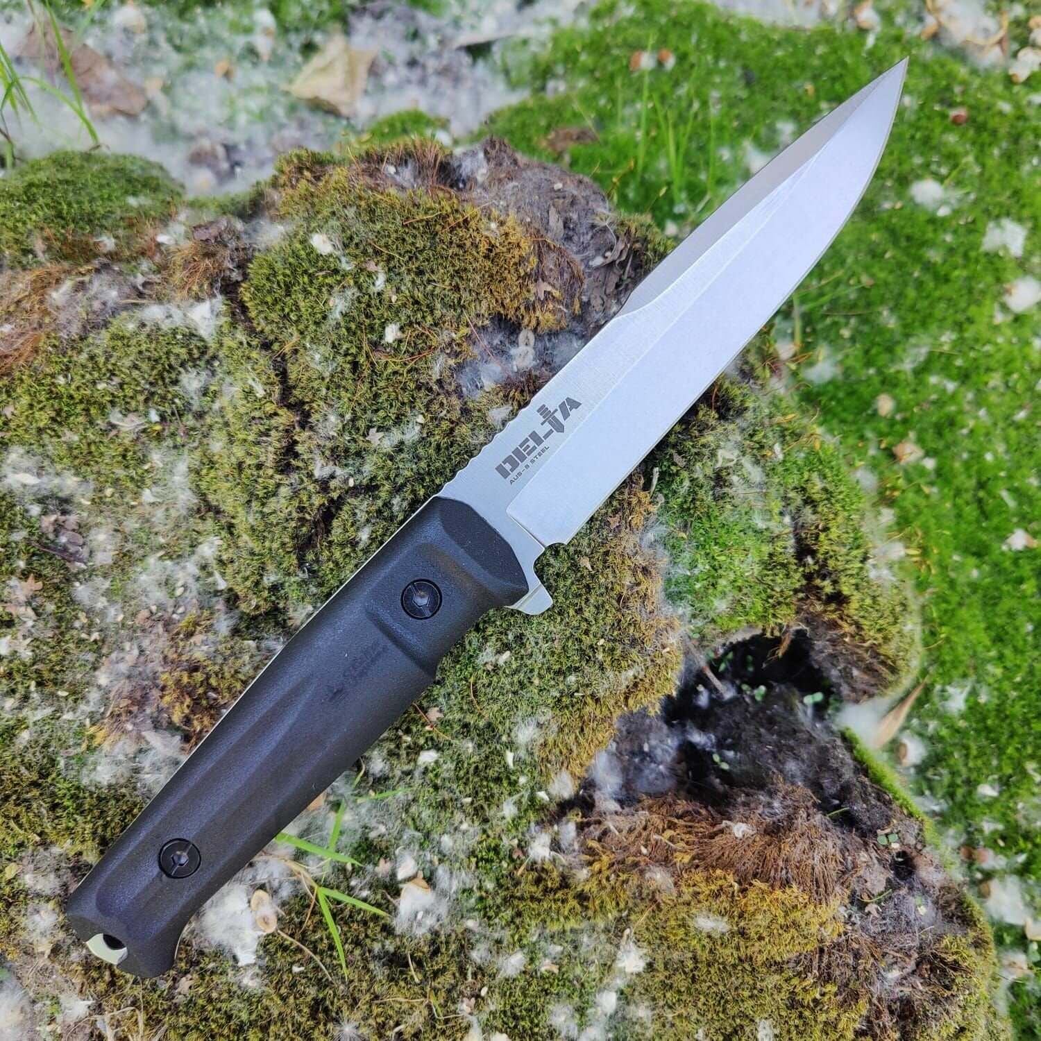 Нож туристический Delta AUS-8 SW BKH Camo Kizlyar Supreme