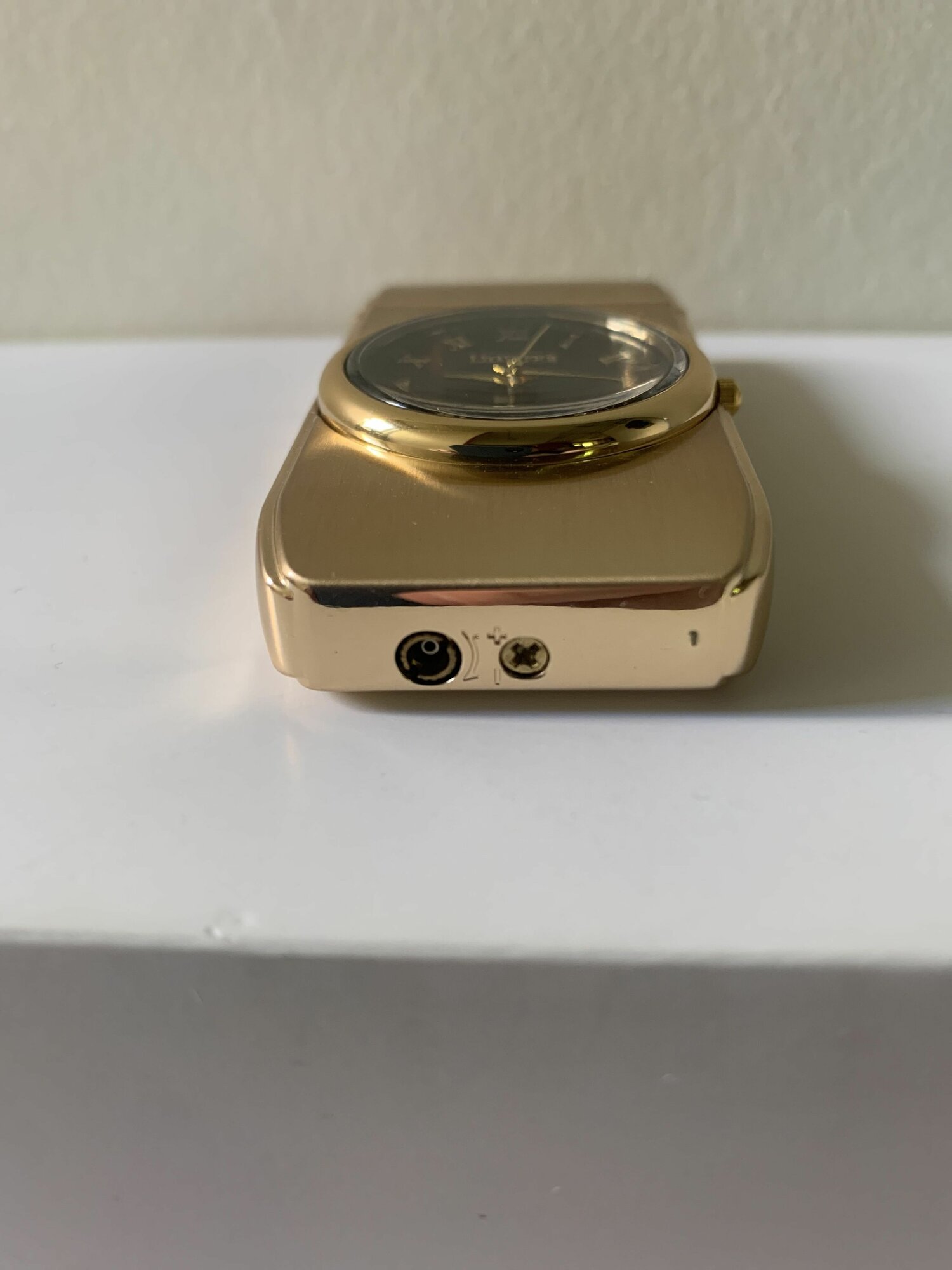 газовая зажигалка часы с подсветкой, золото 2 - фотография № 6