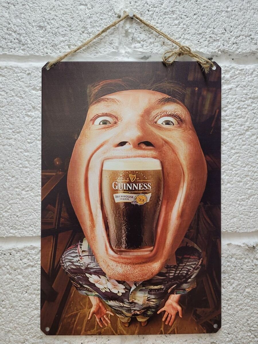 Пиво Гиннес постер 20 на 30 см, шнур-подвес в подарок