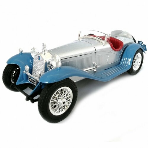 Alfa Romeo 8C 2300 Spyder Touring 1932 1:18 Bburago коллекционная модель автомобиля