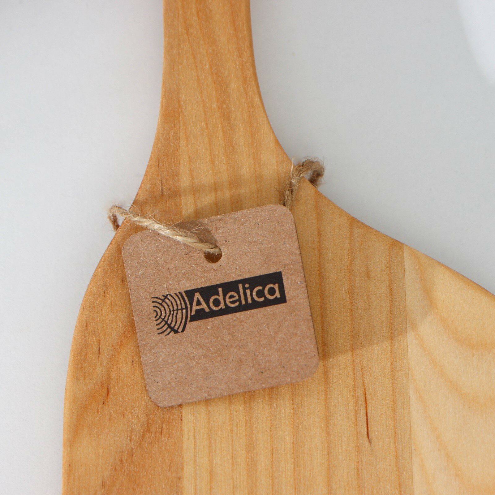 Доска разделочная Adelica, пропитана минеральным маслом, с шильдиком, 30×10×1,8 см, берёза - фотография № 4