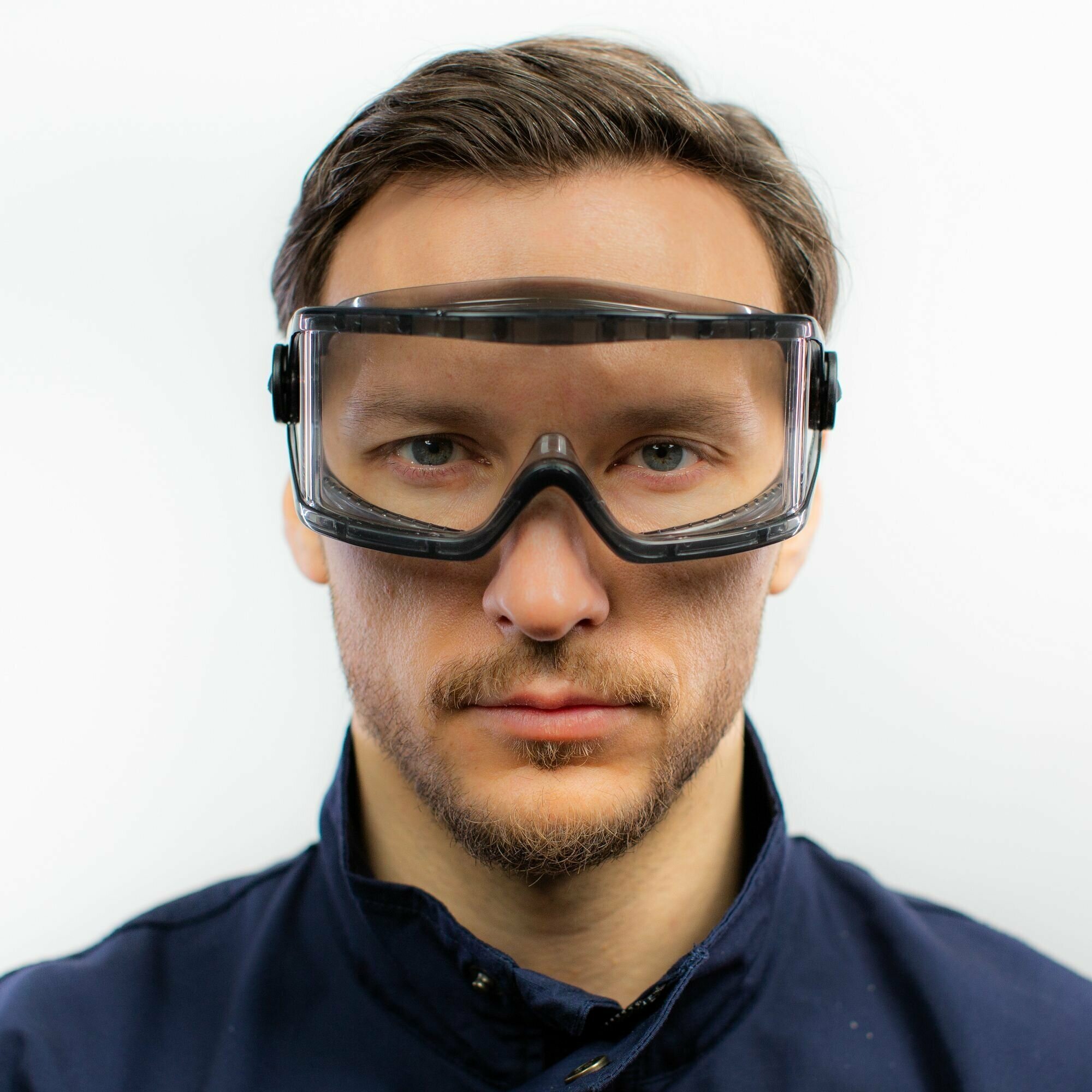 Закрытые защитные прозрачные очки Delta Plus - фото №2