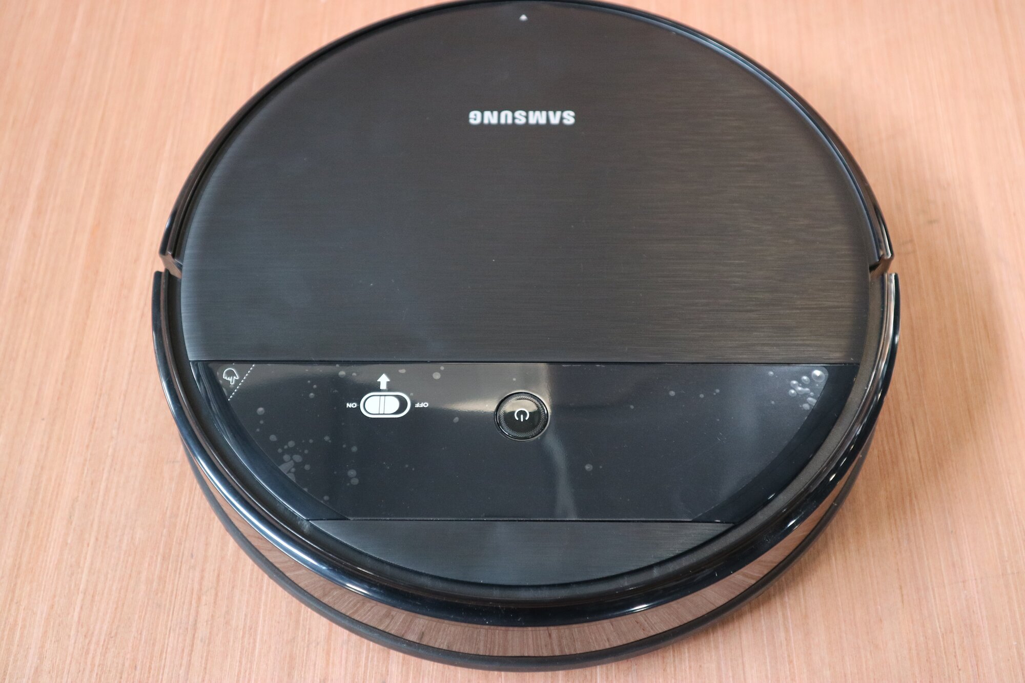 Робот-пылесос Samsung VR05R5050W