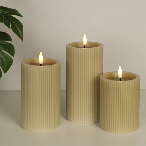 Edelman Набор светодиодных свечей Ondule Beige 10-15 см 3 шт с имитацией пламени на батарейках 1134683 3100₽