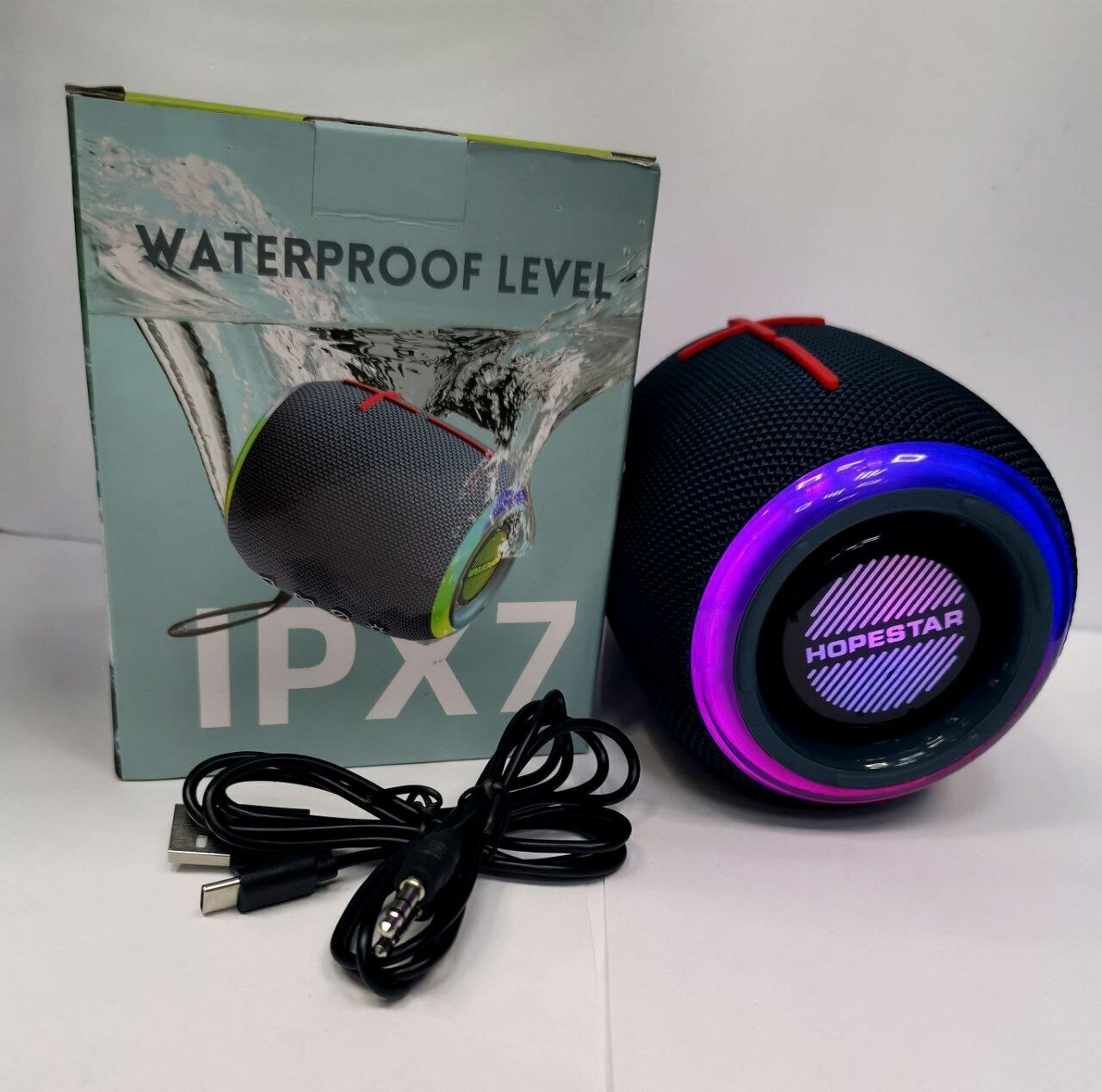 Беспроводная водонепроницаемая колонка Hopestar P35 Mini Bass мембраны RGB-подсветка