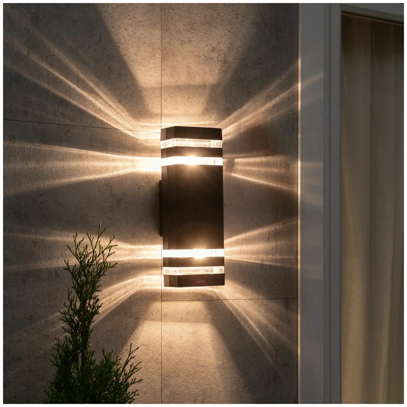 фото Светильник настенный накладной Nuovo, 2хЕ27х60Вт, IP65,110х105х320мм, алюминий/стекло, черный, duwi, 24395 3