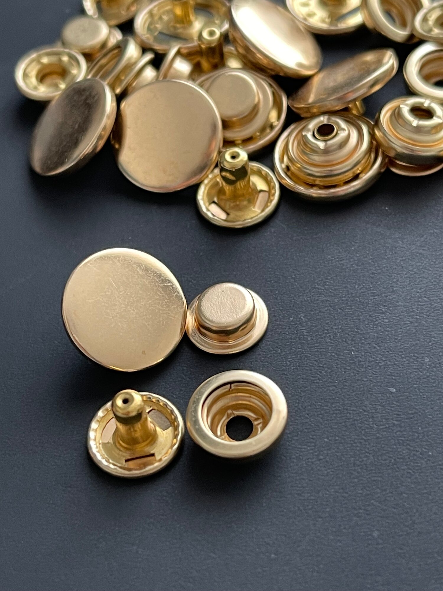 Кнопки для одежды Дельта № 503, из латуни, диаметр 15 мм, 10шт, золотистые — фото 1
