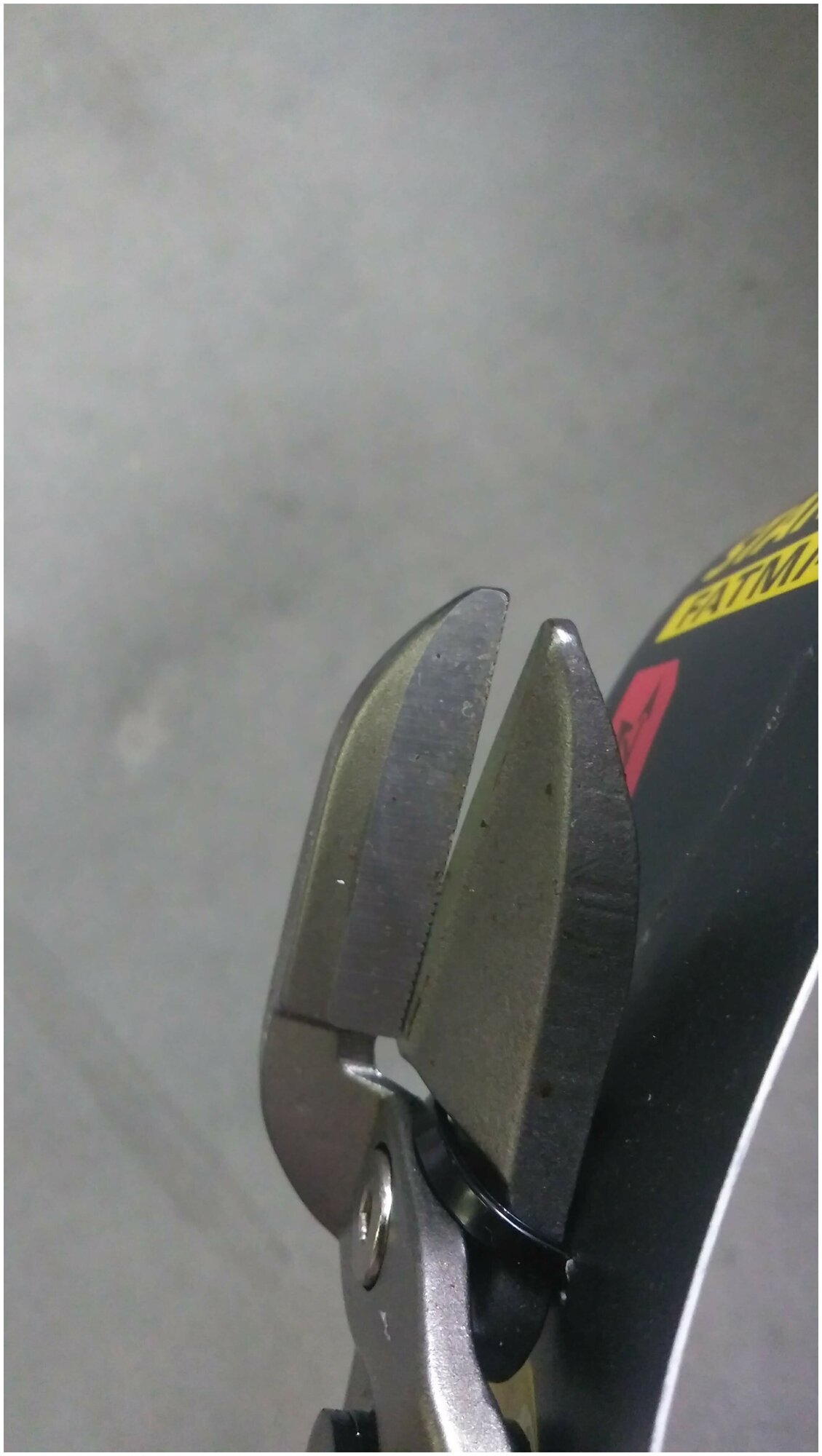 Ножницы по металлу "Aviation" левые с изгибом 250мм Stanley 2-14-567 . - фотография № 6