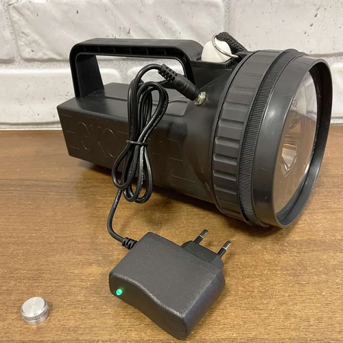 Поисково-спасательный фонарь ФПС-4/6 v.H24 и зарядное устройство АЗУ-7.2 (дальность 150 м, регулировка свечения, ударопрочный, влагозащищенный)