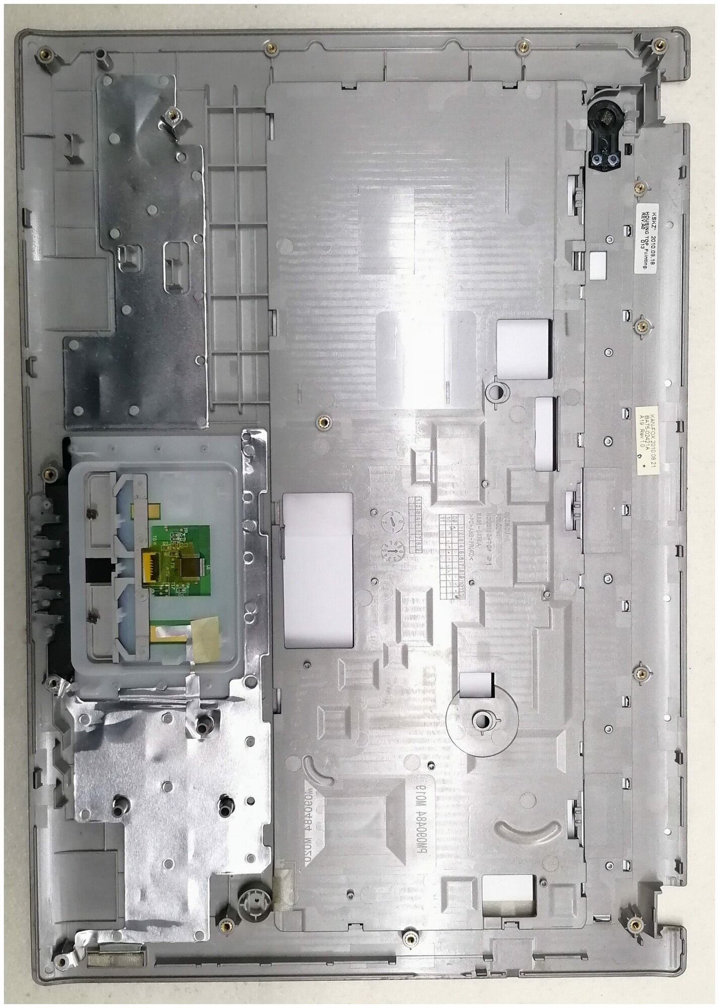 Samsung NP-R425 Верхняя часть корпуса+тачпад (снятый, оригинал)