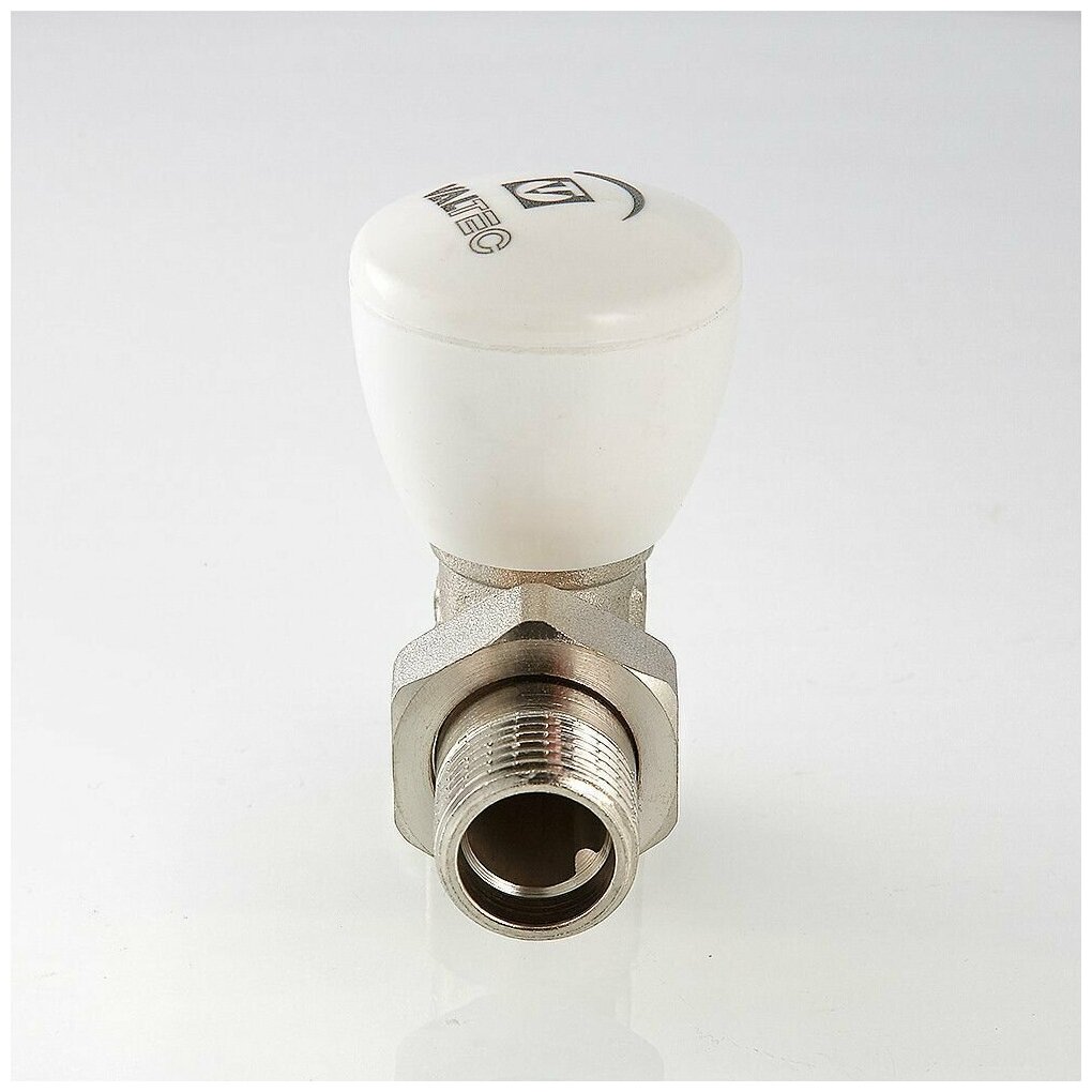 Клапан радиаторный угловой 3/4" вн-нар Kvs 2-93 VALTEC ручной с полусгоном / Компактный регулирующий вентиль ДУ 20 для радиатора VT007 N05