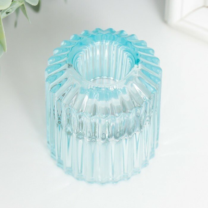 Подсвечник стекло на 1 свечу "Долли" d-2,5 см, 4 см голубой 6х5х5 см - фотография № 1