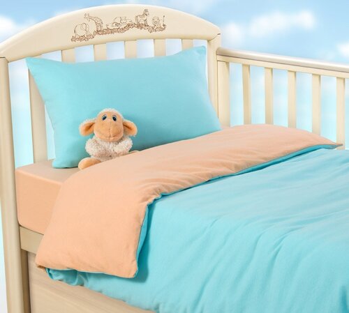 Детское однотонное постельное белье в кроватку 120х60 с простыней на резинке 60x120 Летний закат, кулирка, Ясельный, наволочка 40х60
