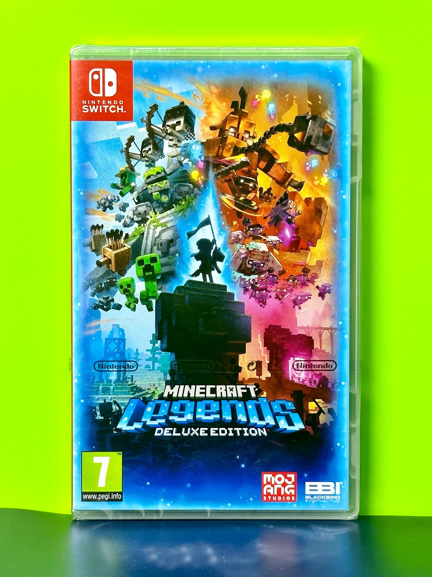 Minecraft Legends Deluxe Edition