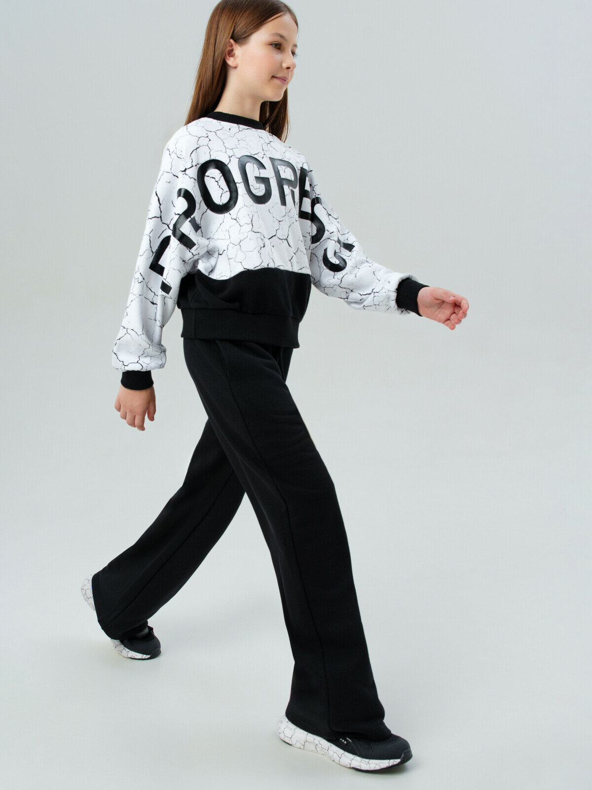 Комплект одежды playToday размер 140 черный