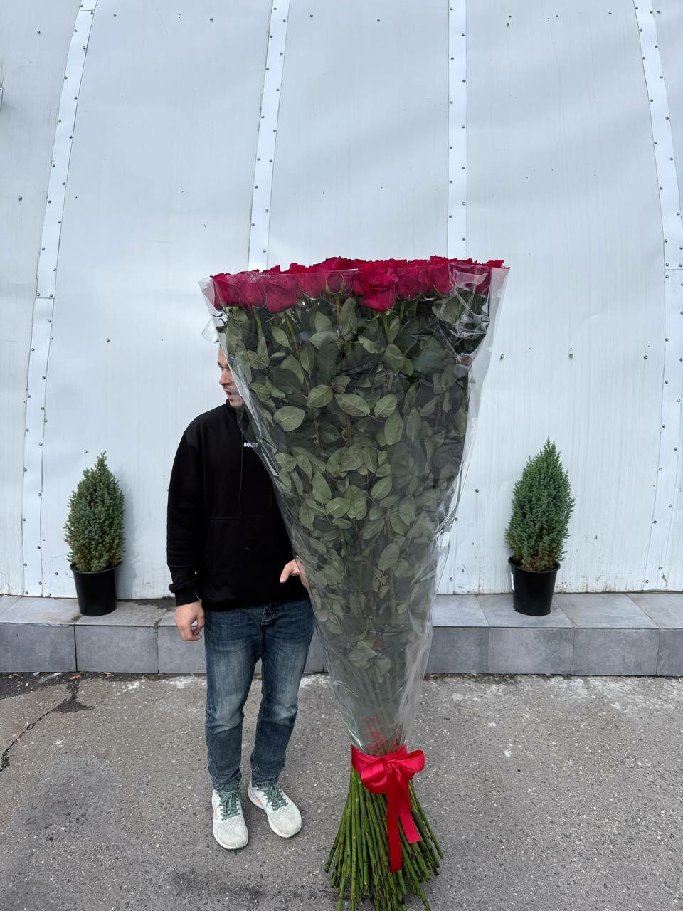 Букет Высокие Розы 101 шт / Гигантские (Длинные) Розы / Доставка Цветов / 101 роза 170 см