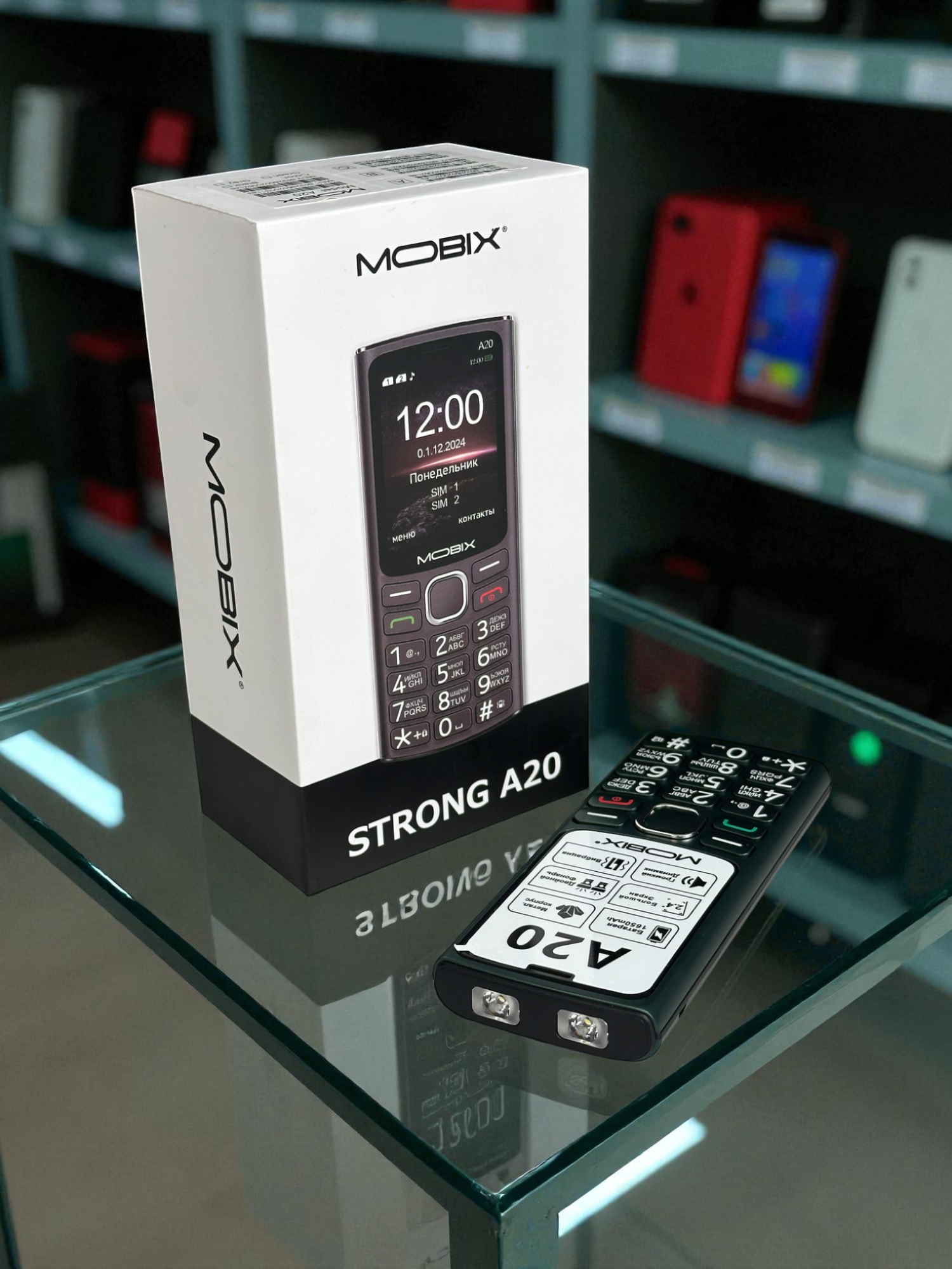 Кнопочный телефон Mobix A20 — фото 1