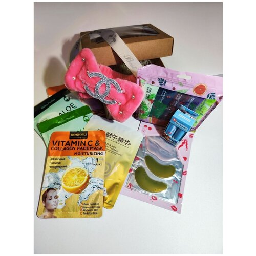 Подарок на 8 марта девушке, женщине , на день рождения . Подарочный набор косметики Beauty Box для женщин .