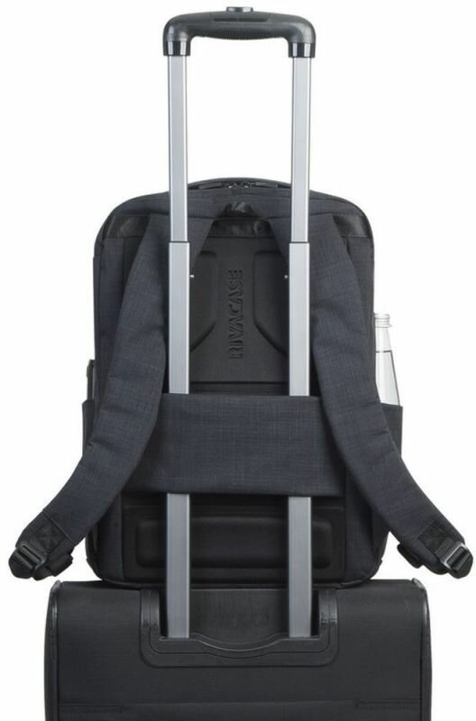 Рюкзак RivaCase для ноутбука 17.3", черный полиэстер (8365 BLACK)