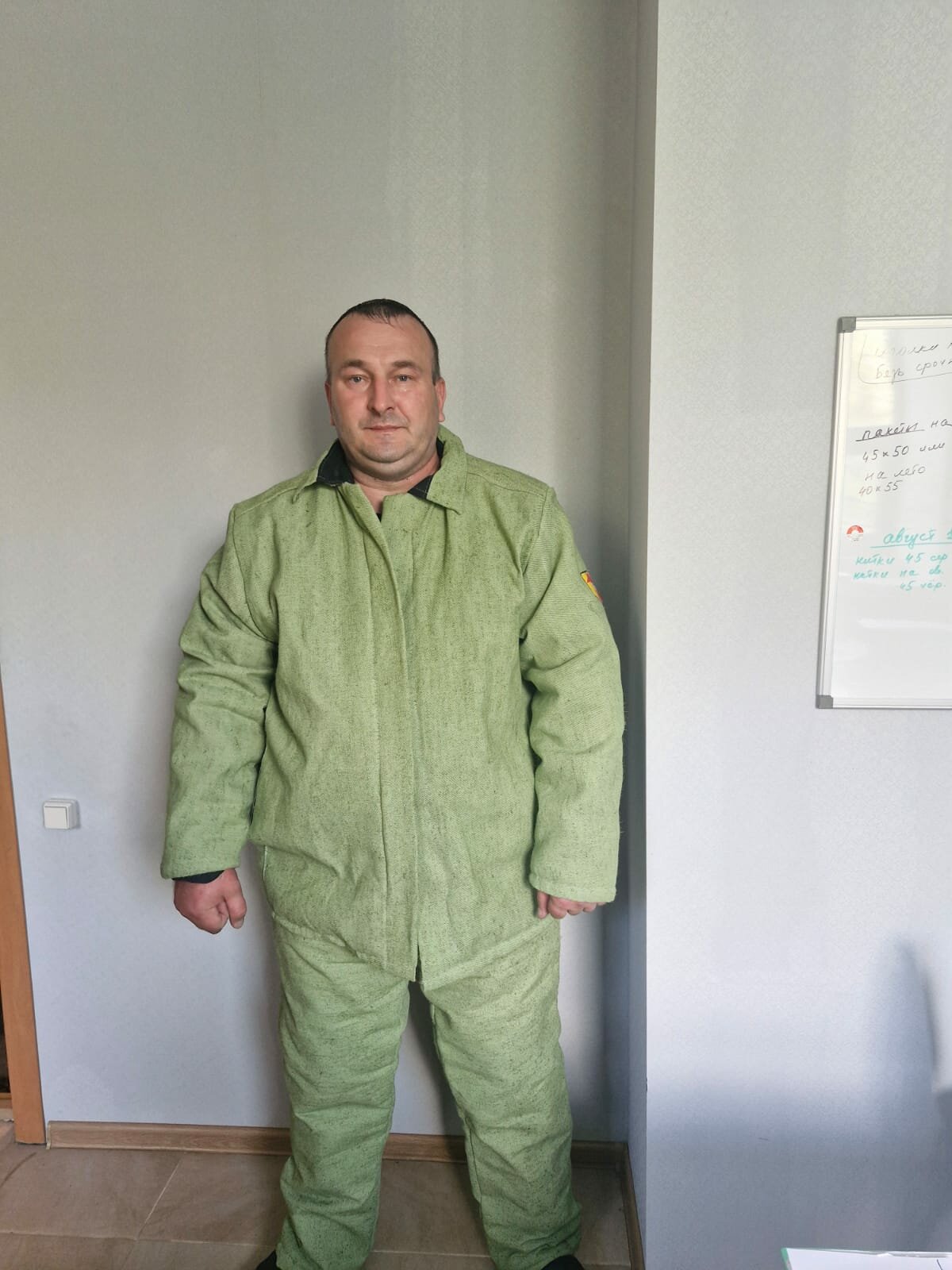 Костюм сварщика брезентовый утепленный огнеупорный. Агаси. Зимний. Размер 60-62 рост 170-176 см. Хаки