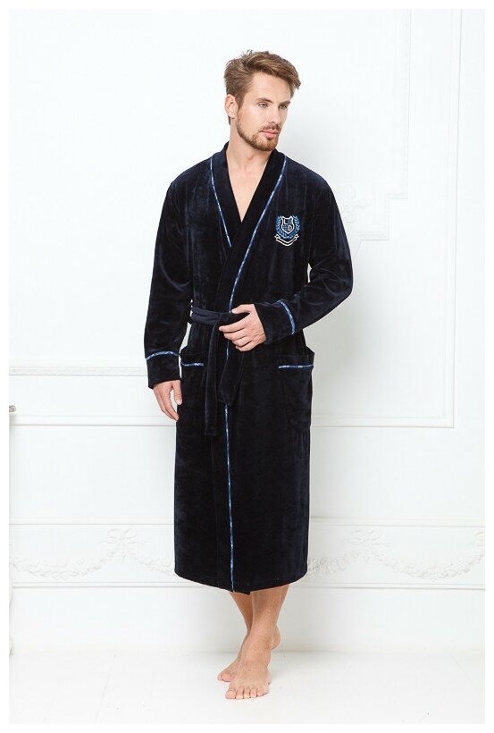 Велюровый темно-синий облегченный халат, 60 - фотография № 1