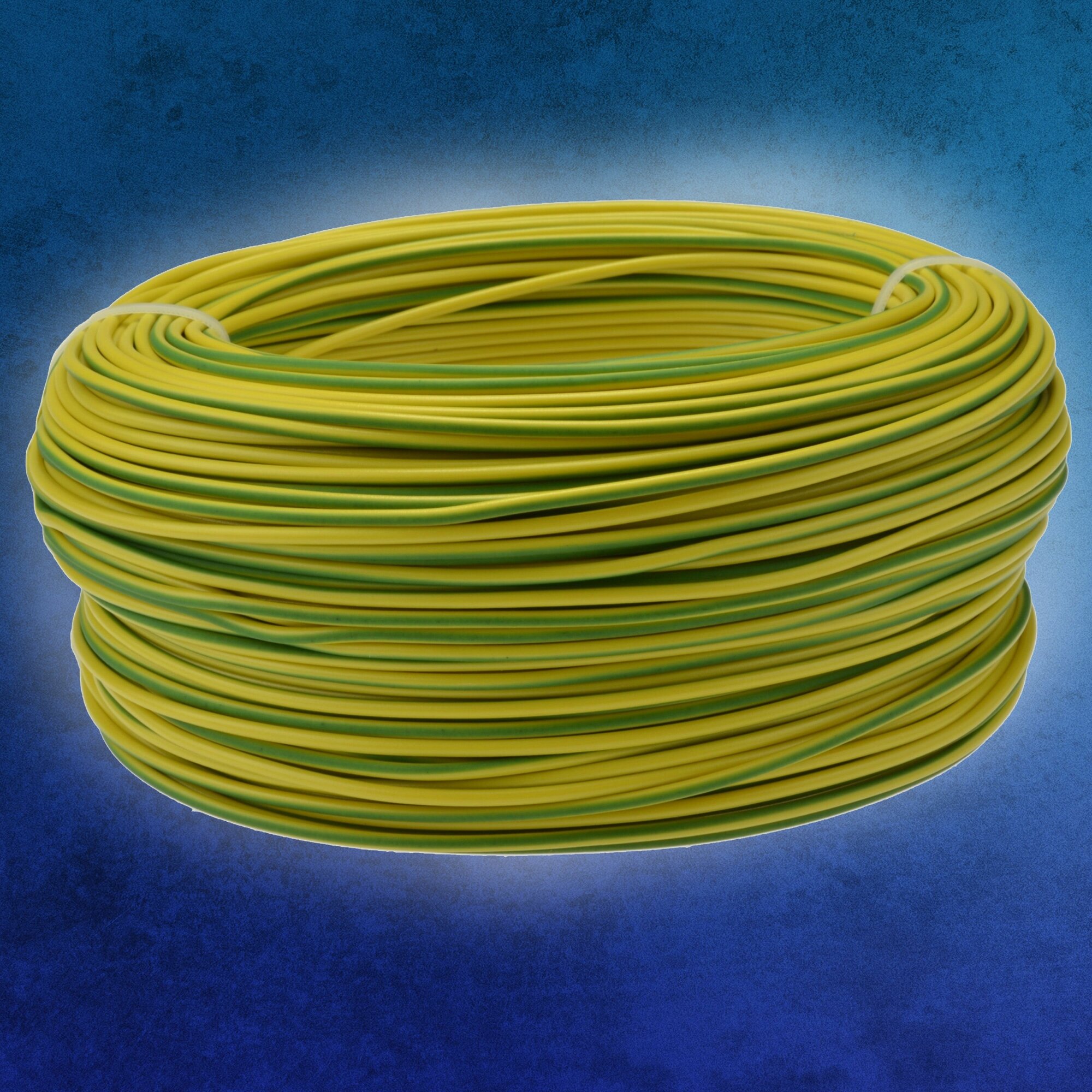 Провод установочный многожильный гибкий ПВ3 (ПуГВ) 0.75 мм , желто-зеленый, 10 метров - фотография № 2