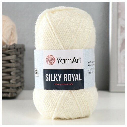 YarnArt Пряжа Silky Royal 65% мерин. шерсть, 35% иск. шелк 140м/50г (430 молочный)