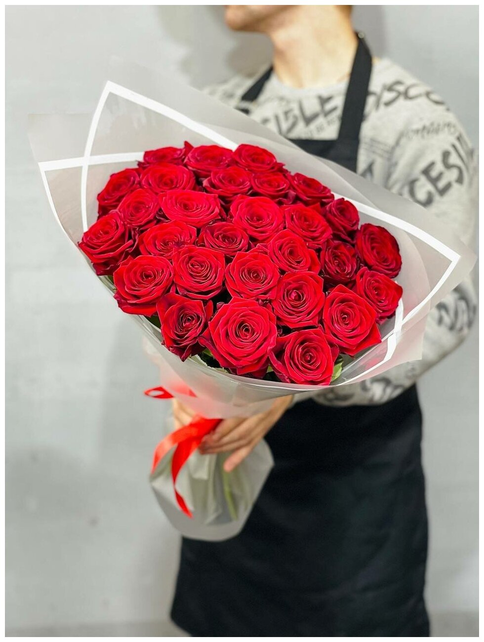 Монобукет Rybe-Flowers "Красная роза" 29 цветков высота 40см