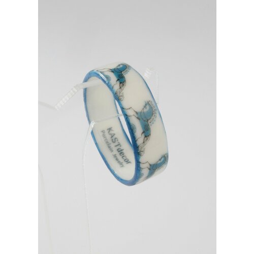 Кольцо KASTdecor, размер 15.5, синий, белый