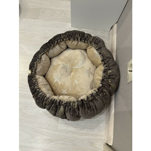 Лежанка мягкая для кошек Моя Котя «Услада» бежево-коричневая