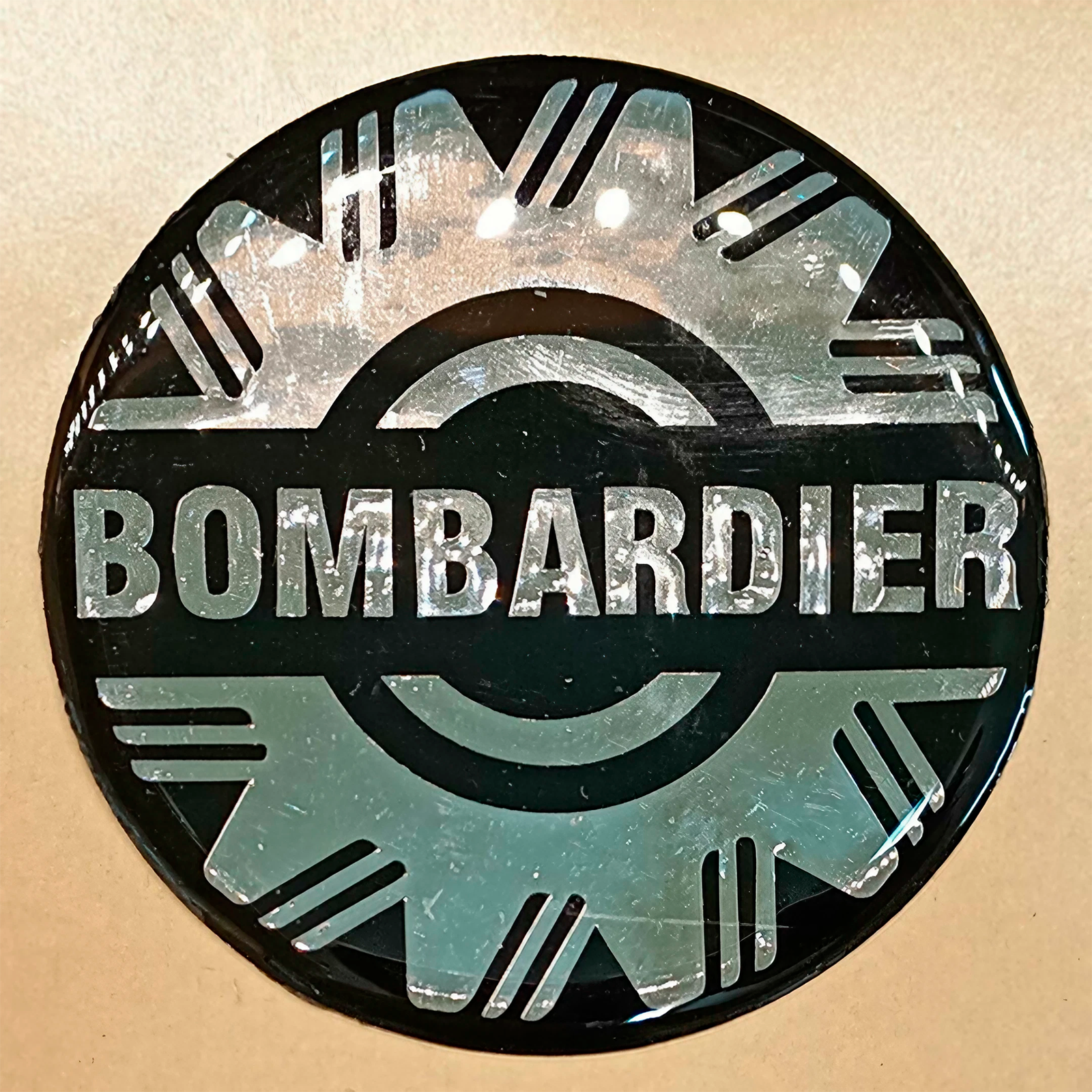 Эмблема BOMBARDIER BRP хром