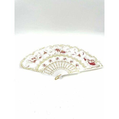 Складной веер с пластиковым основанием и рисунком Белая Белизна 230₽