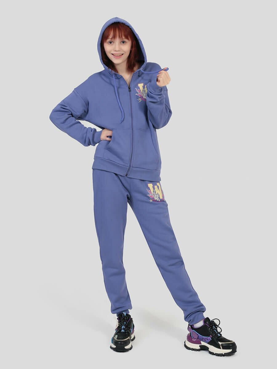 Костюм спортивный