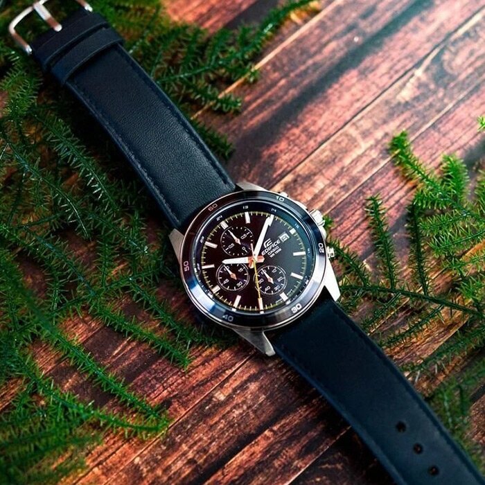 Наручные часы CASIO Edifice, черный — фото 1