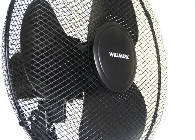 Вентилятор напольный WILLMARK WSF-42BRC (1200мм/480мм/40Вт, пульт, 3 скорости, черный) - фотография № 4
