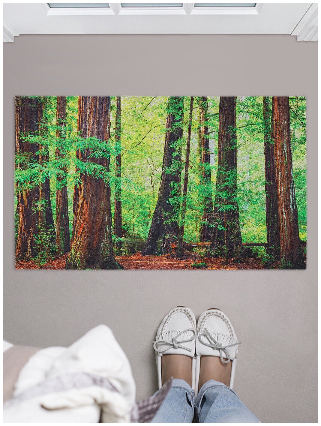 Придверный коврик в прихожую JoyArty "Зеленеющий лес" для обуви, на резиновой основе, 75x45 см