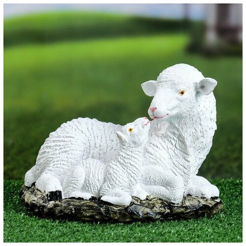 Садовая фигура Овца с овечкой 24х17х16см